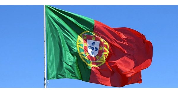 越南国家主席苏林向葡萄牙总统马塞洛·雷贝洛·德索萨致国庆贺电