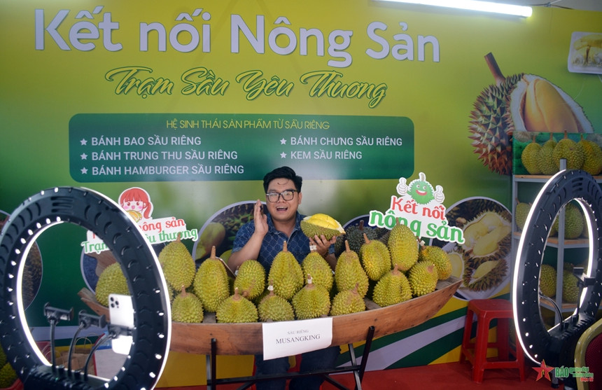 全国异地农产和特产展销会开幕