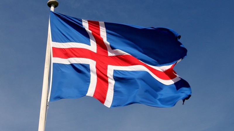 越南领导人向冰岛共和国领导人致国庆贺电