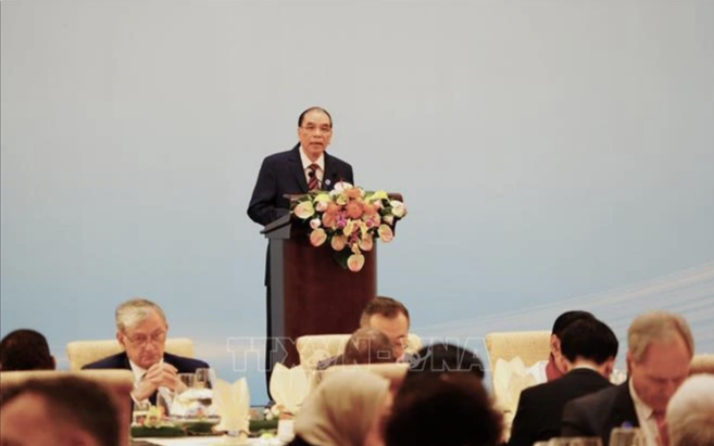 原越共中央总书记农德孟出席和平共处五项原则发表70周年纪念大会