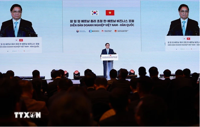 政府总理范明正出席越南-韩国企业论坛