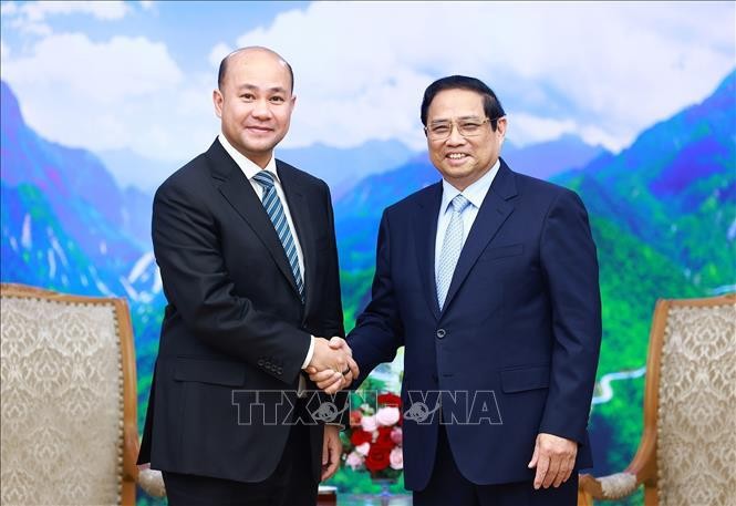 越南政府总理范明正会见柬埔寨副首相洪玛尼