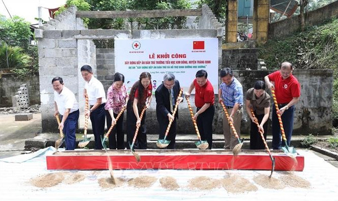 国际合作为谅山学校修建半寄宿厨房