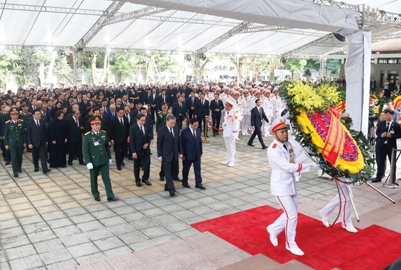 已故阮富仲总书记追悼会将于今日13时在国家殡仪馆举行