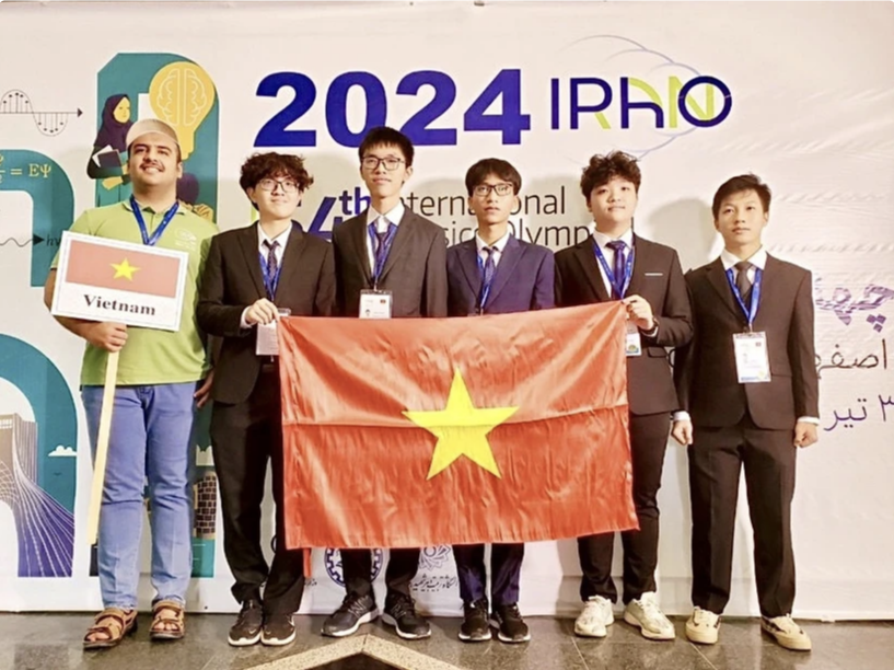 越南在2024年国际物理奥林匹克竞赛中夺得2枚金牌和3枚银牌