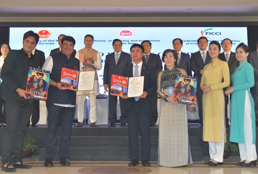 越南国家航空公司和印度创新局签署合作备忘录