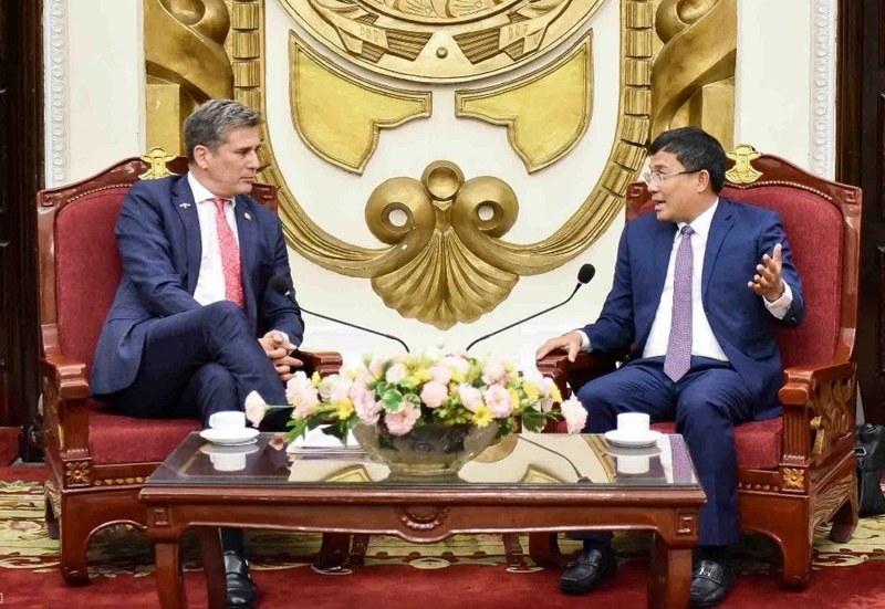 欢迎哥斯达黎加承认越南市场经济地位