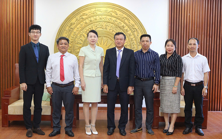 加强富安省与中国的合作关系