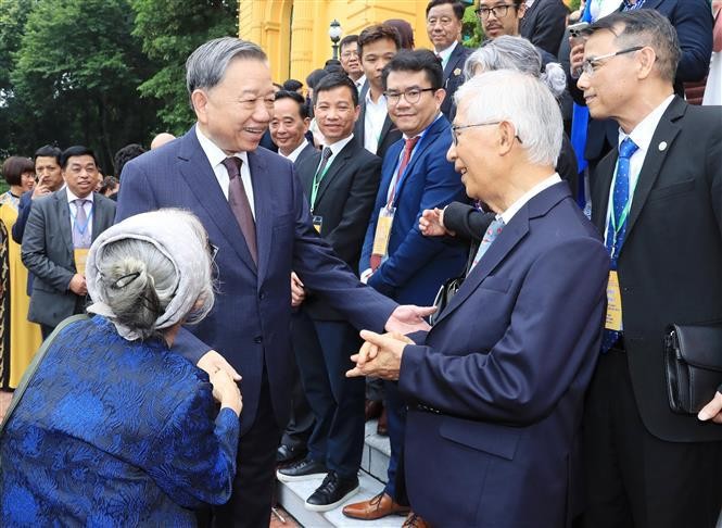 苏林总书记、国家主席：发挥侨资侨智侨力作用