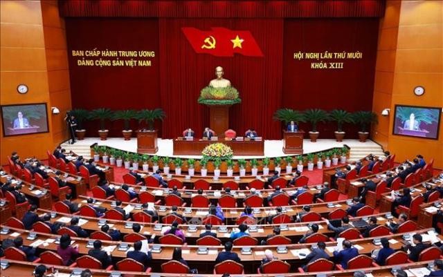 越共十三届十中全会进入第三天