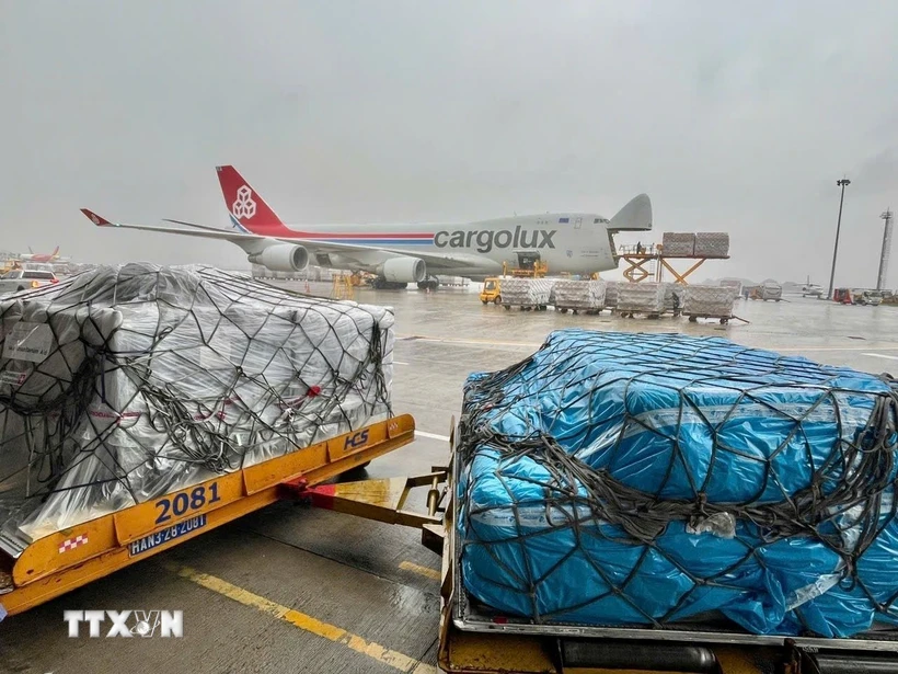 撒玛利亚救援会第二次向越南灾区民众提供必需品援助