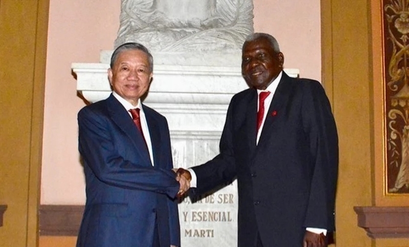 进一步促进越古两国国会之间的合作效果