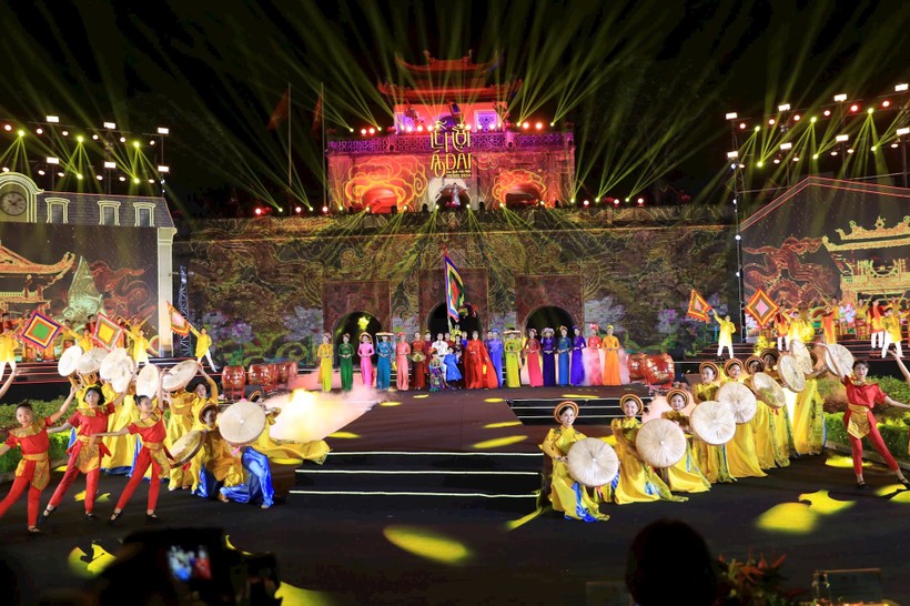 2024年河内旅游奥黛节开幕