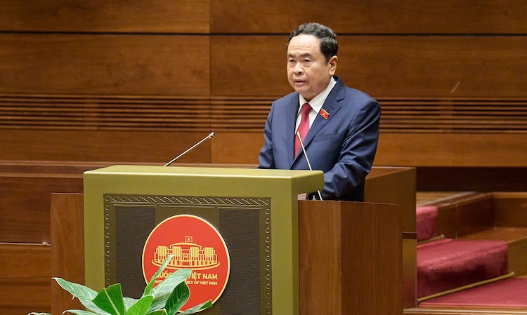 越南第十五届国会第八次会议隆重开幕