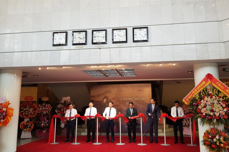 “胡志明主席在中国的足迹”资料展开展