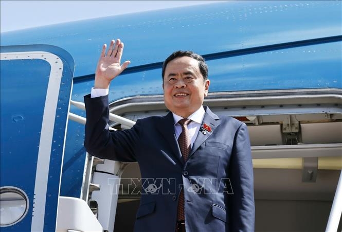 越南国会主席陈青敏圆满结束对柬埔寨的正式访问