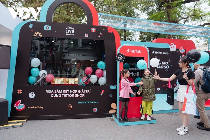 “为国货自豪”2024年线上星期五