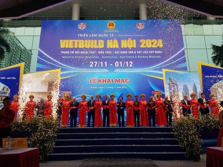 越南国际建筑建材及装饰材料博览会在河内举行