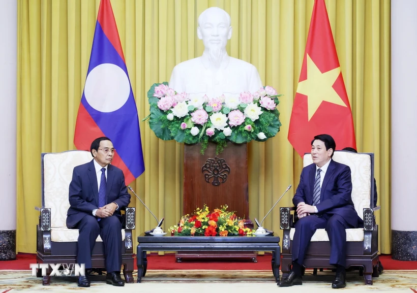 越南国家主席梁强会见老挝国家副主席本通·吉玛尼