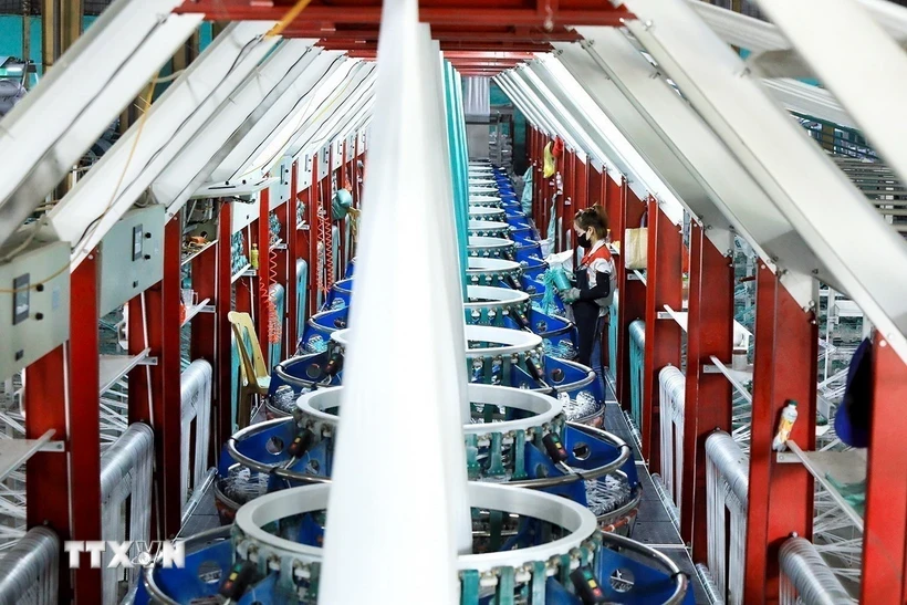 越南位居亚洲前15大经济体之列