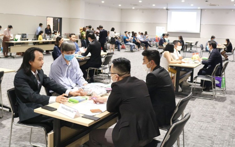 Международные СМИ Вьетнам – “земля обетованная” для инвесторов