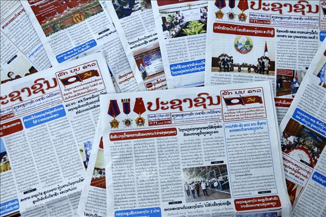Лаосские СМИ высоко оценивают достижения Вьетнама