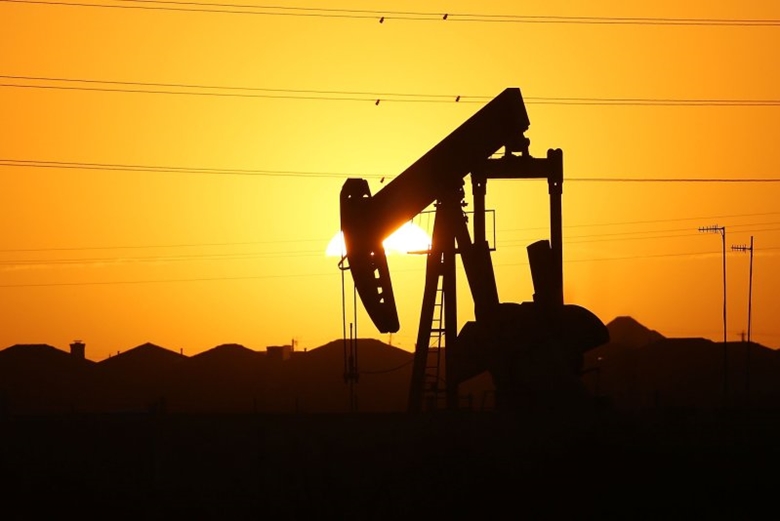 МЭА повысил прогноз глобального спроса на нефть в 2022 году