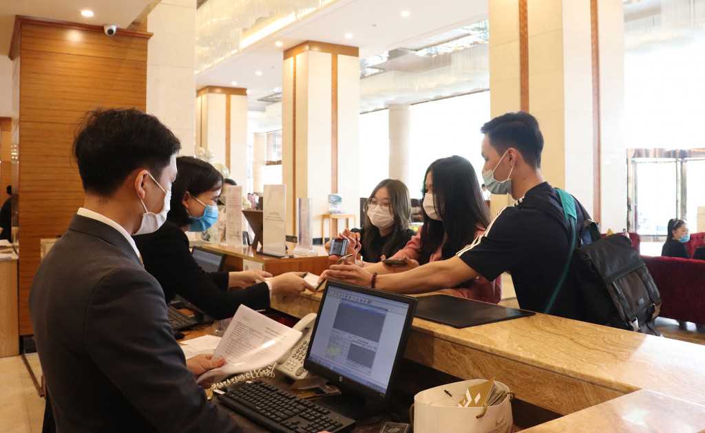 Объекты размещения с осторожностью начинают принимать гостей