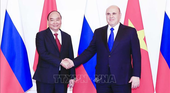 Президент Вьетнама Нгуен Суан Фук провёл встречу с председателем Правительства России Михаилом Мишустиным