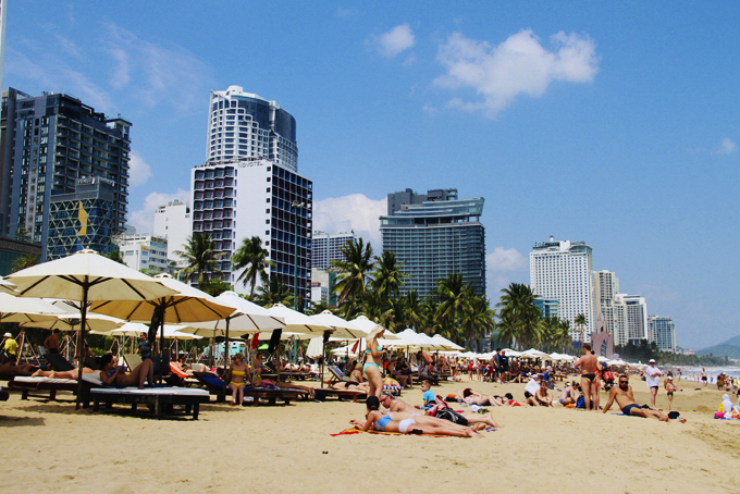 Российские туристы возвращаются в Кханьхоа на отдых