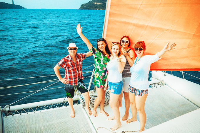 Российские туристы возвращаются в Кханьхоа почти 2 года спустя