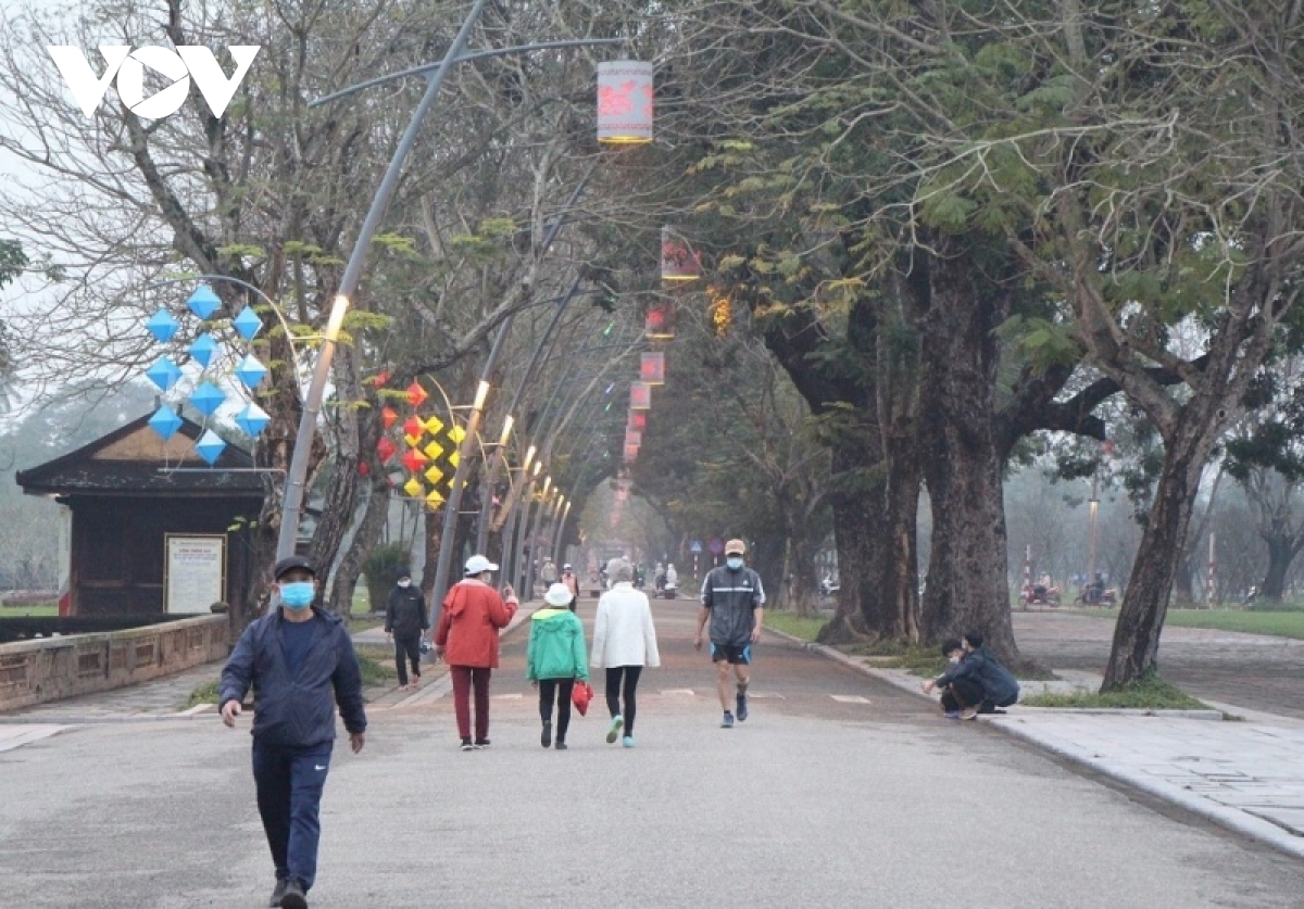 Тхыатхиен-Хюэ временно приостанавливает открытие ночной пешеходной улицы Императорской цитадели Хюэ