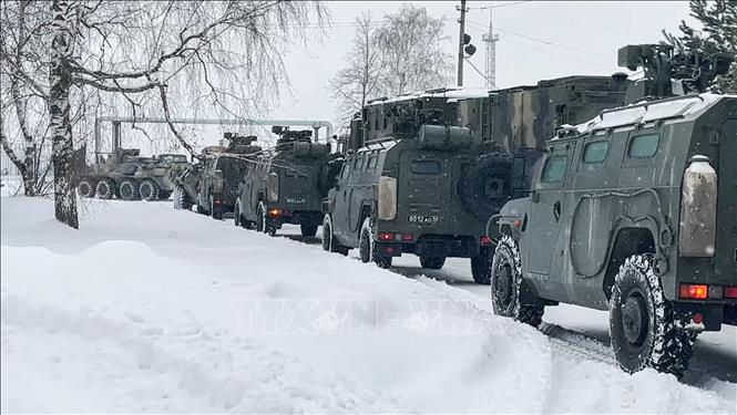 В Казахстан прибыли первые подразделения российских миротворцев