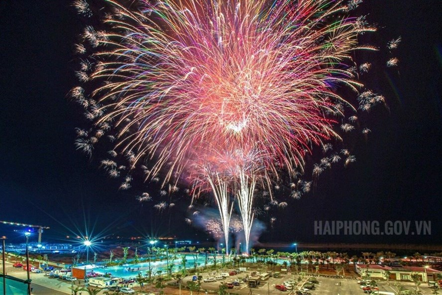 В канун Нового года по лунному календарю Хайфонг планирует устроить фейерверк в трех местах