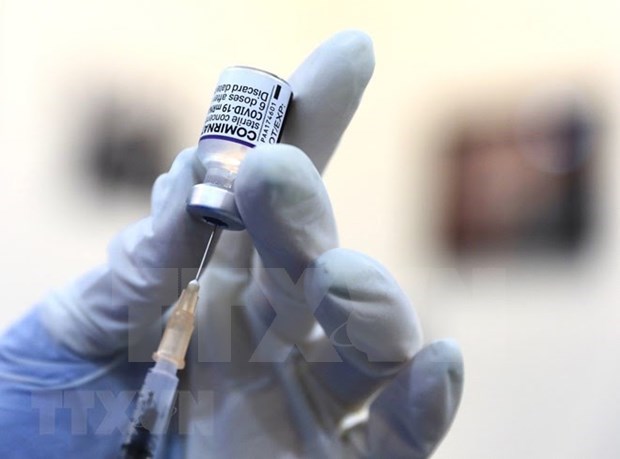Вьетнам закупит вакцину Pfizer против COVID-19 для детей от 5 до 12 лет