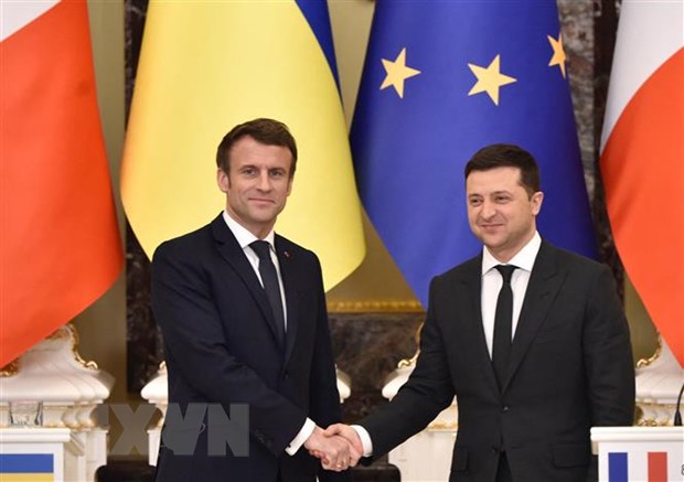 Позитивные сигналы после переговоров Макрона и Зеленского