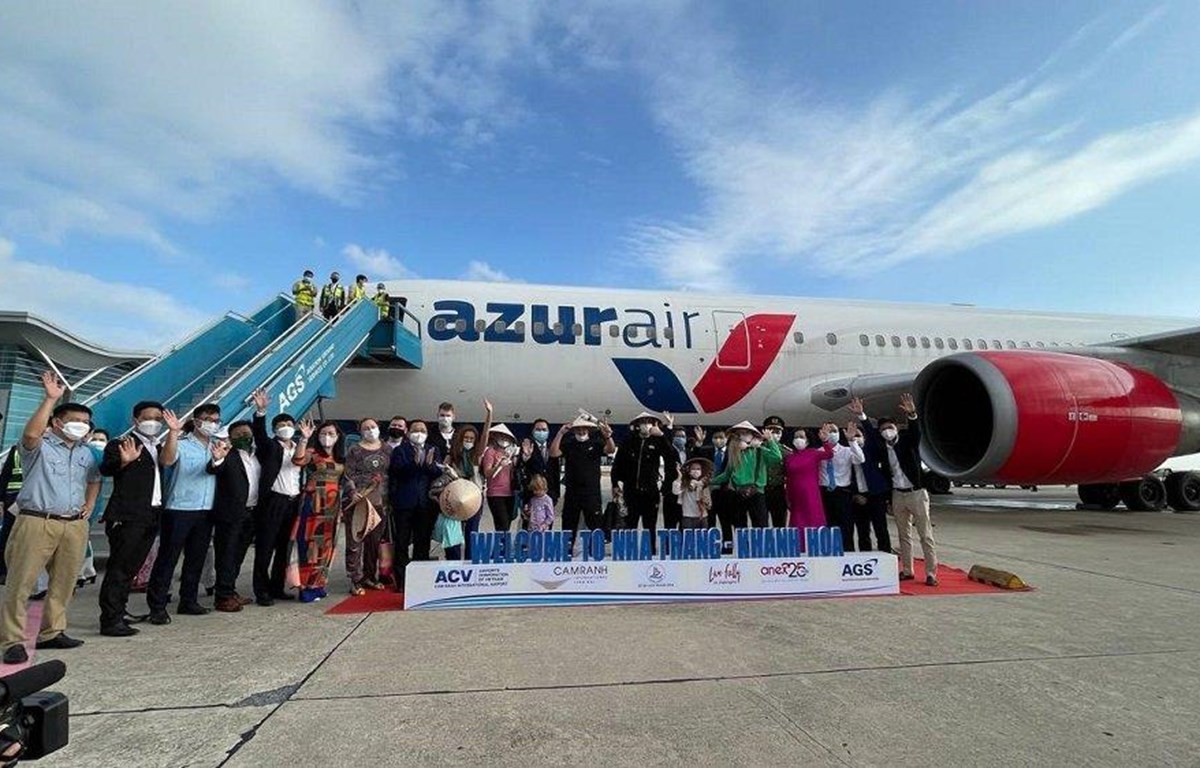 Возобновление международных авиарейсов способствует восстановлению туризма и привлечению инвестиций