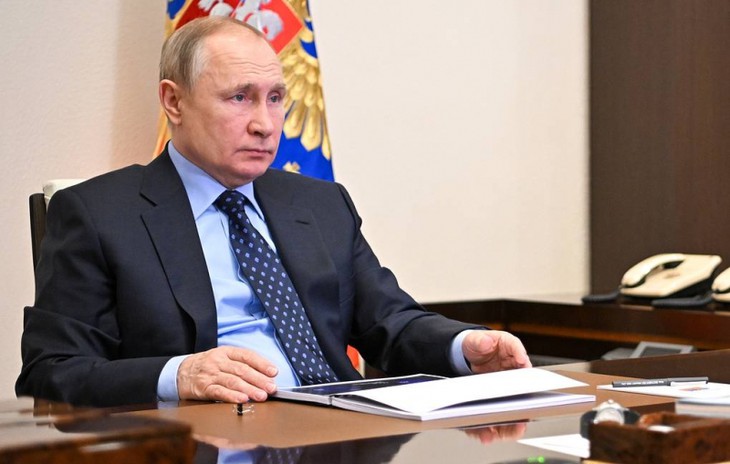 Президенты России и Франции поддержали поиск дипломатического решения украинского вопроса