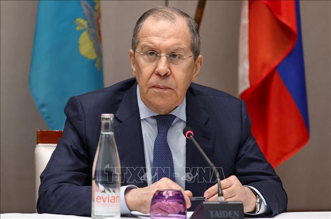 Россия установила дипломатические отношения с ДНР и ЛНР