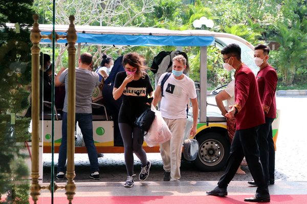 Устранение препятствий для встречи иностранных туристов