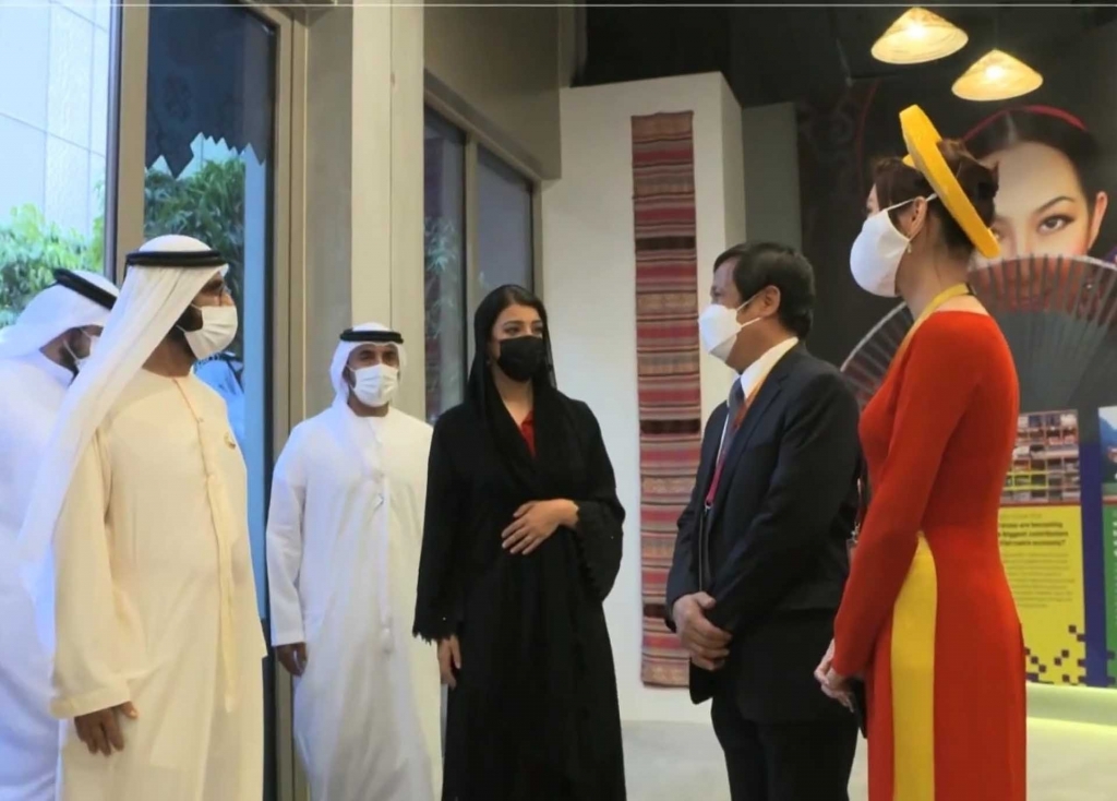 Премьер-министр ОАЭ посетил Вьетнамский выставочный дом на EXPO Dubai 2020