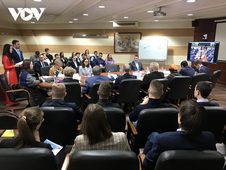 В России прошел 1-й всероссийский «Конкурс перевода в сфере профессиональной коммуникации» по вьетнамскому языку