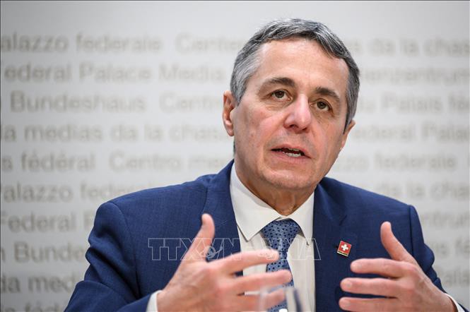 Швейцария заявила о готовности страны принять переговоры по Украине