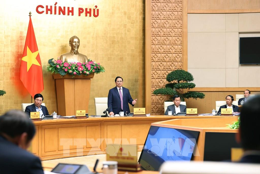 Премьер-министр Фам Минь Тинь необходимо приложить все усилия для успешного выполнения задач