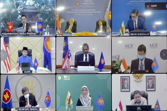 8-ая конференция министров финансов и председателей центральных банков стран АСЕАН