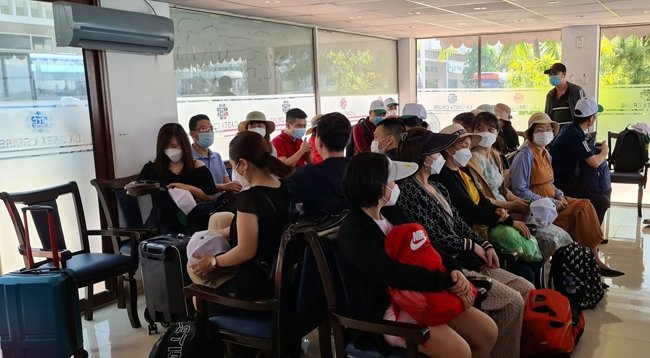 В выходные дни по случаю Дня поминовения королей Хунгов наблюдалась оживленная туристическая деятельность