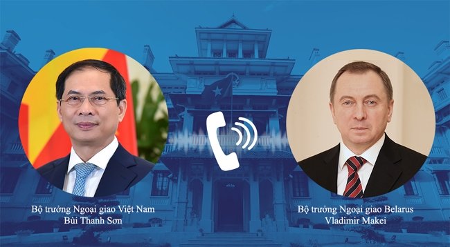 Министры иностранных дел Вьетнама и Беларуси провели телефонный разговор