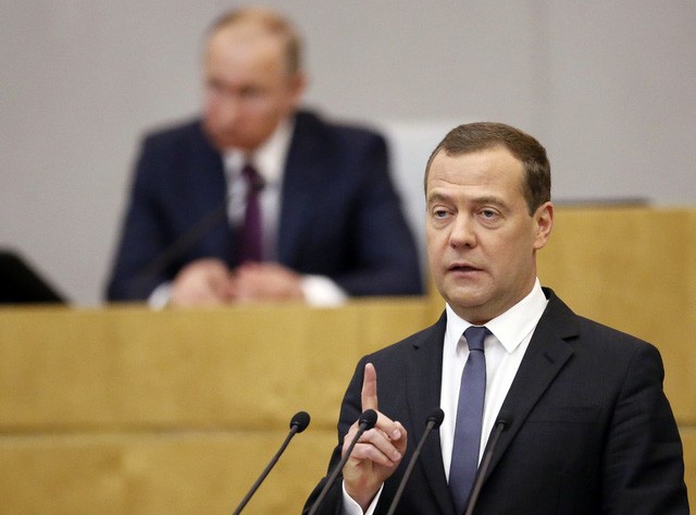Медведев предупредил, что дефолт России может обернуться дефолтом Европы