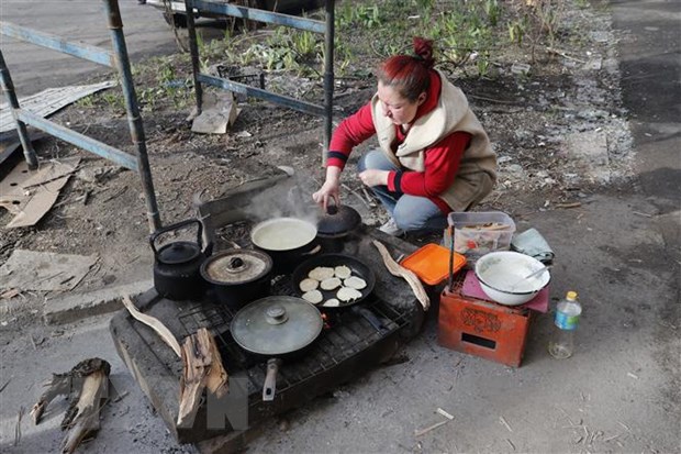 Украина продолжает эвакуировать мирных жителей из Мариуполя