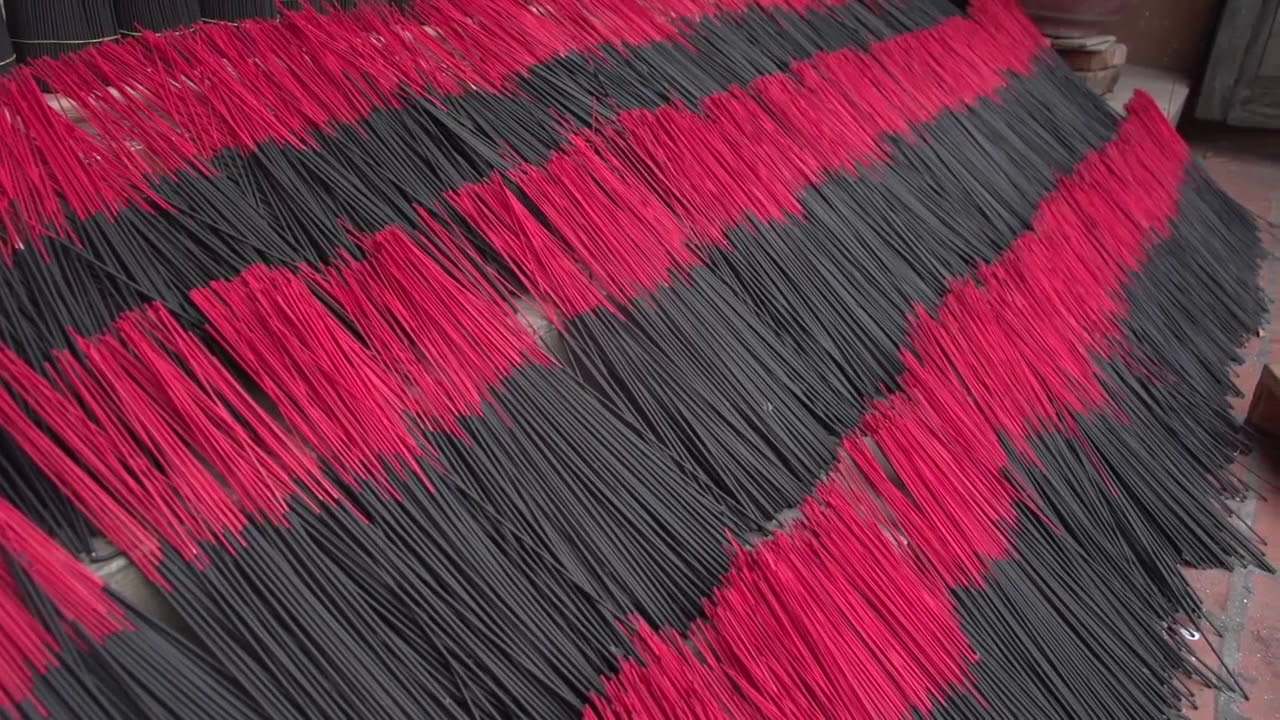 Черные ароматные палочки из деревни Чоа